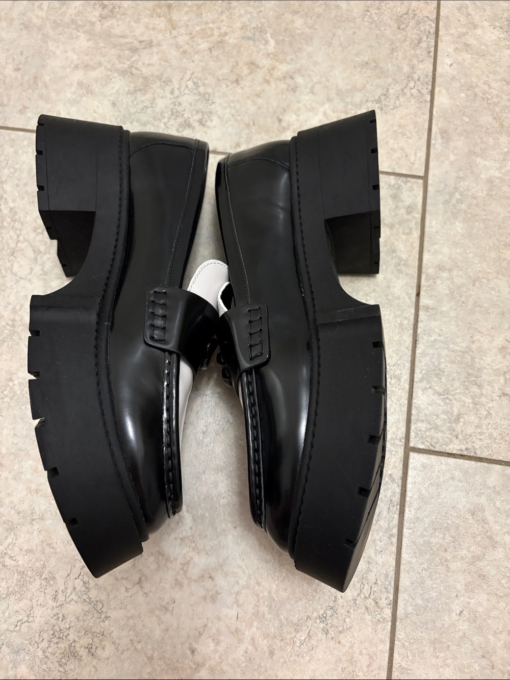 Coach Black & White Leather Chunky Loafers NWOT - Picture 2 of 11